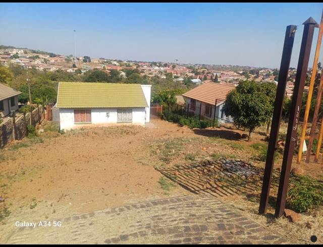2 BEDROOM HOUSE FOR SALE IN SOSHANGUVE M